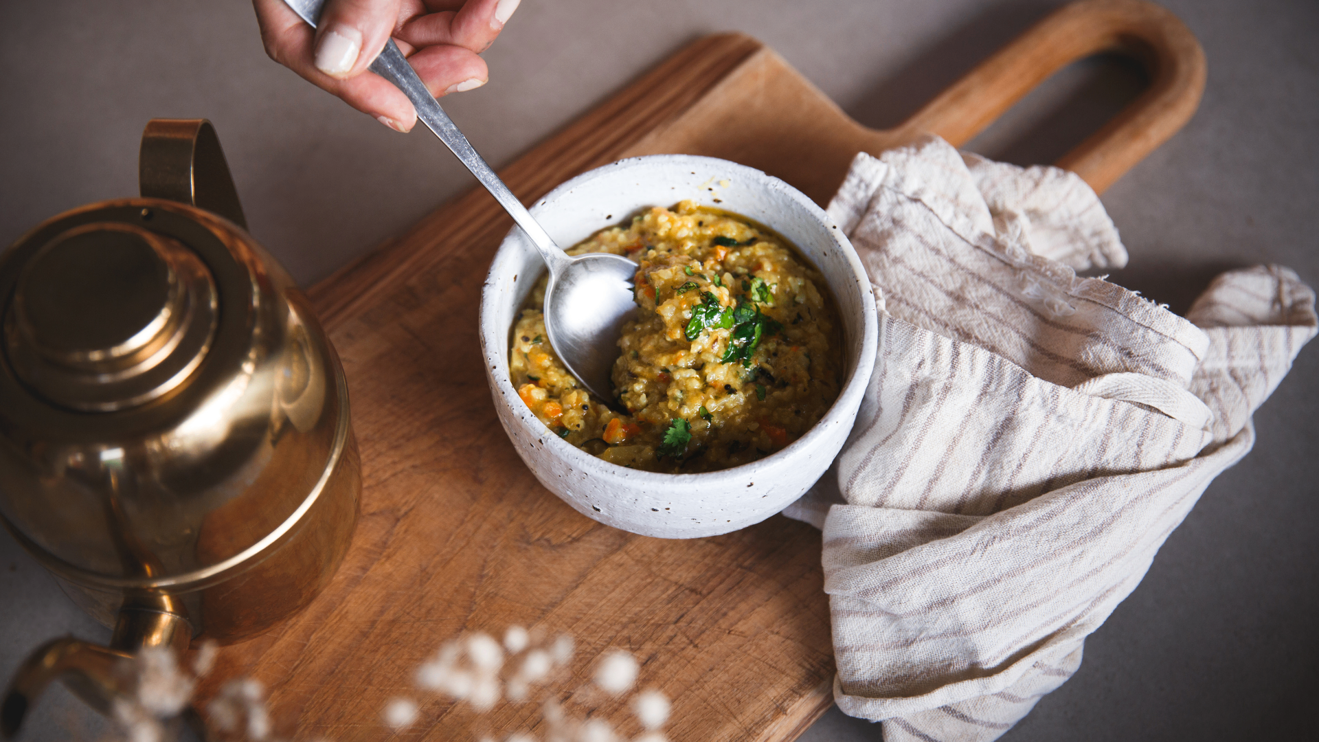 Warming postpartum meal with botanical tea